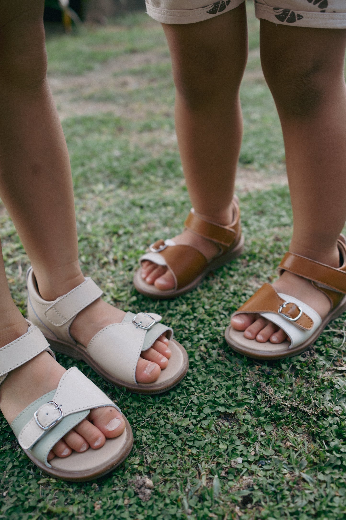 Woodland Steps Sandals in Maple Brown